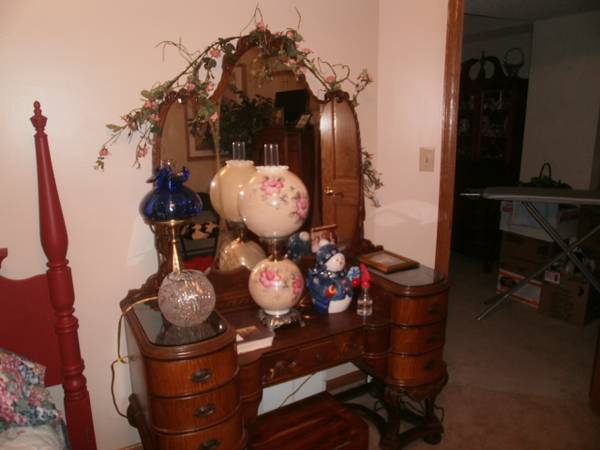 Cokato vanity before