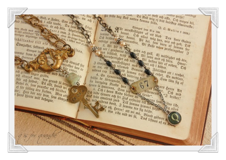 vintage hardware jewelry