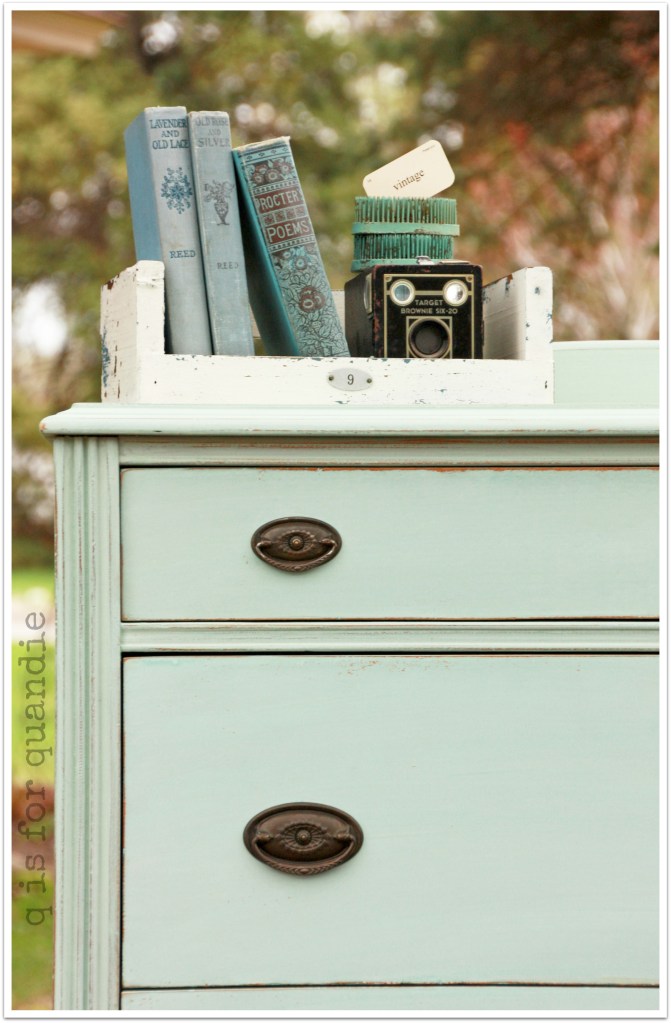 vintage dresser 1