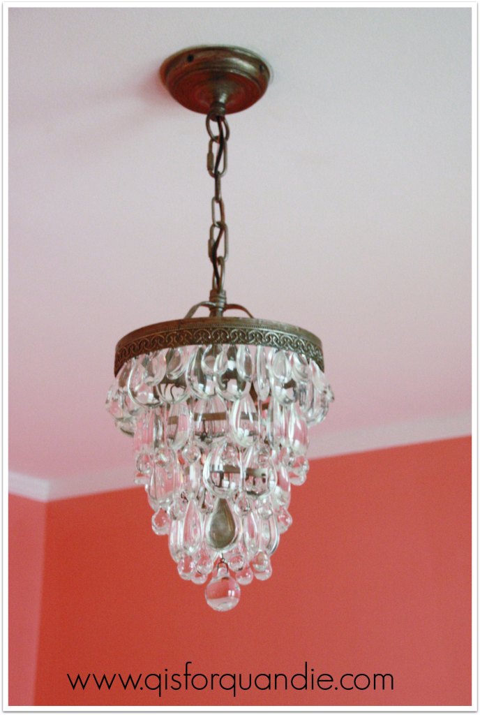 Jen light fixture
