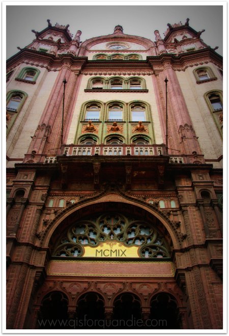 budapest MCMIX bldg