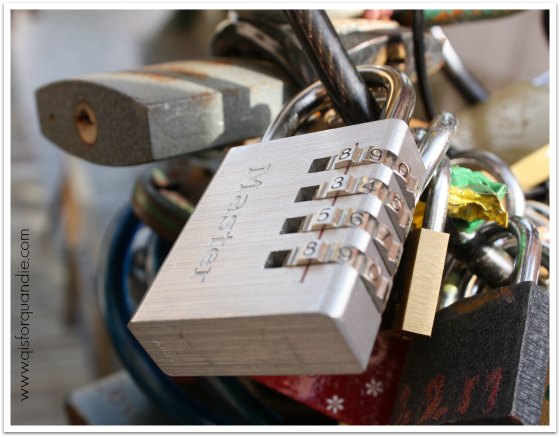 love lock Prague 2