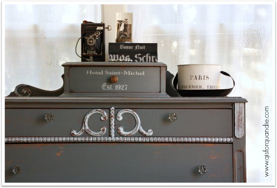 hotel dresser staging