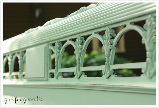 Nokomis bed close up