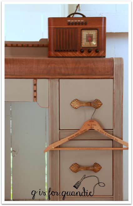 coco vanity right side