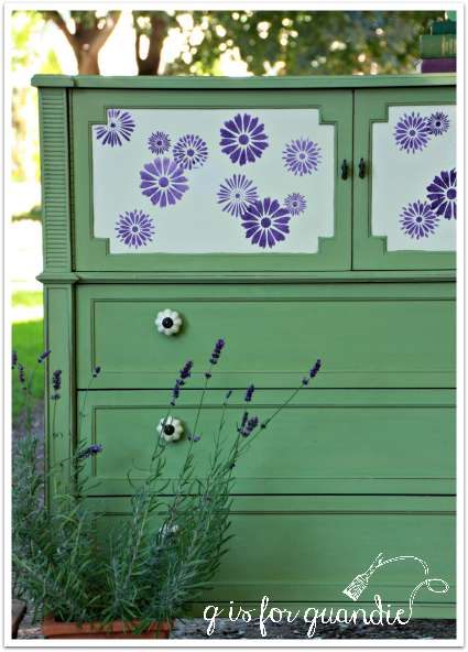 dressers and lavender