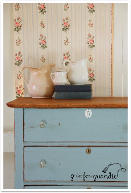 farmhouse corner close up