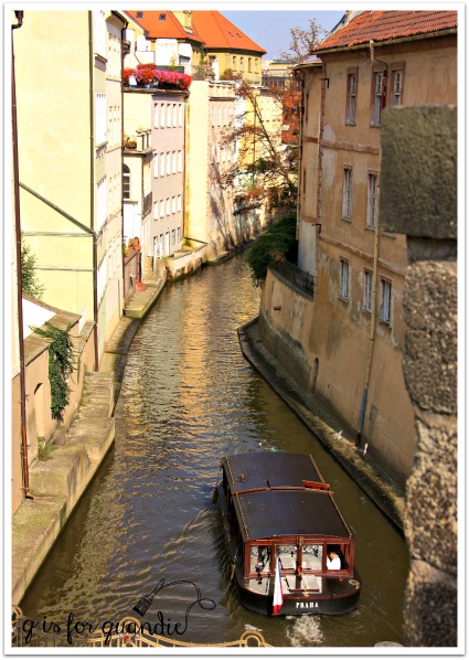 prague boat