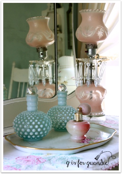 girls room vanity top