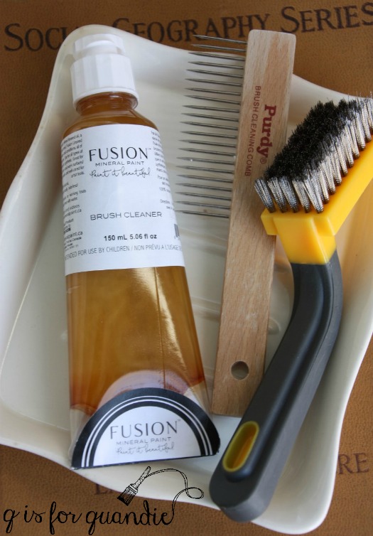brush-cleaning-tools